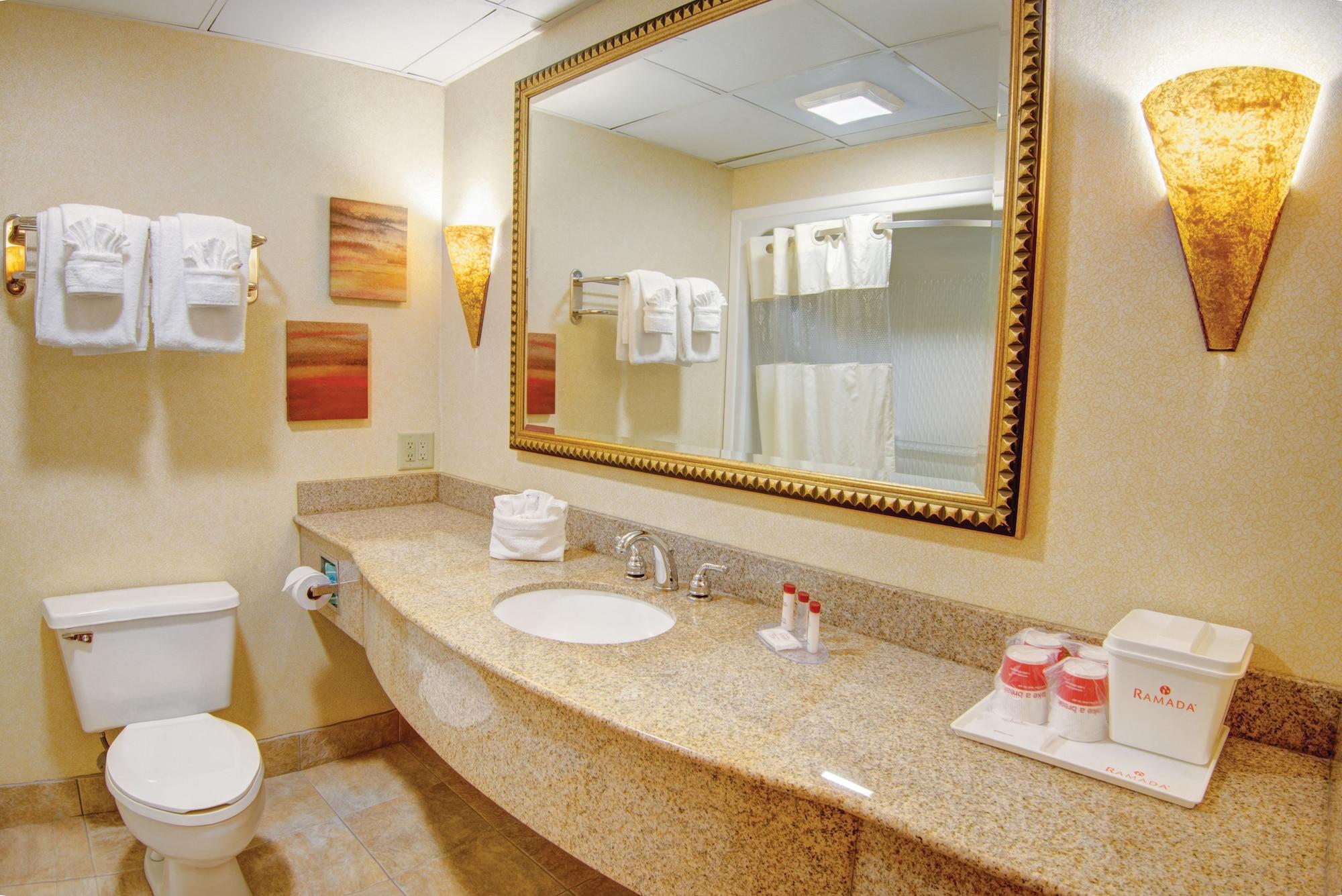 Ramada By Wyndham Toms River Exteriér fotografie