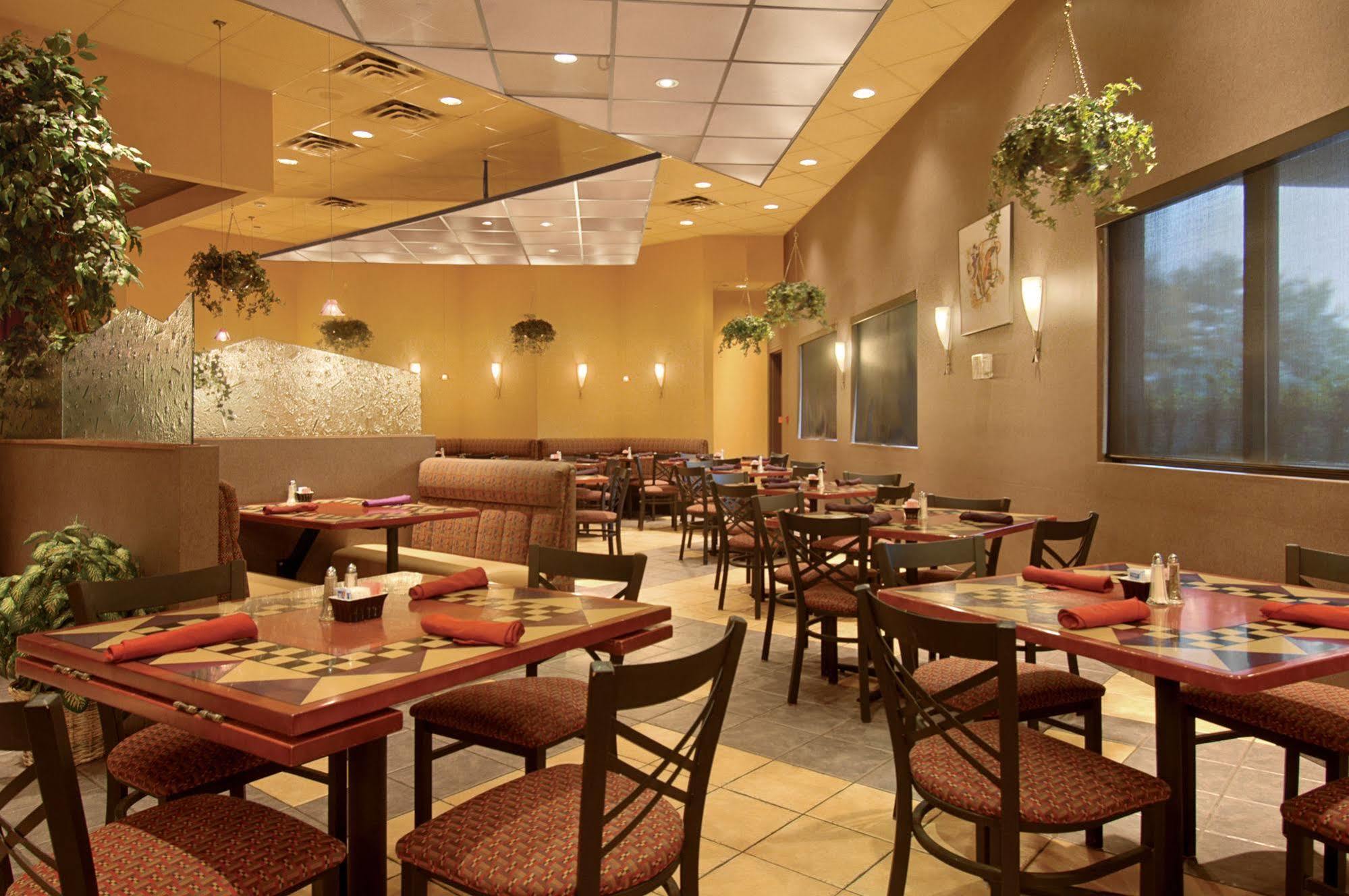Ramada By Wyndham Toms River Restaurace fotografie